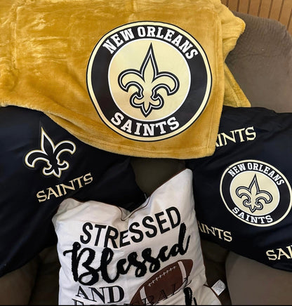 Throw Blankets and Pillow covers